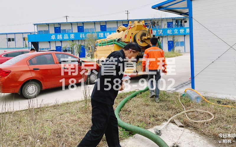 255阳江镇工地化粪池处理