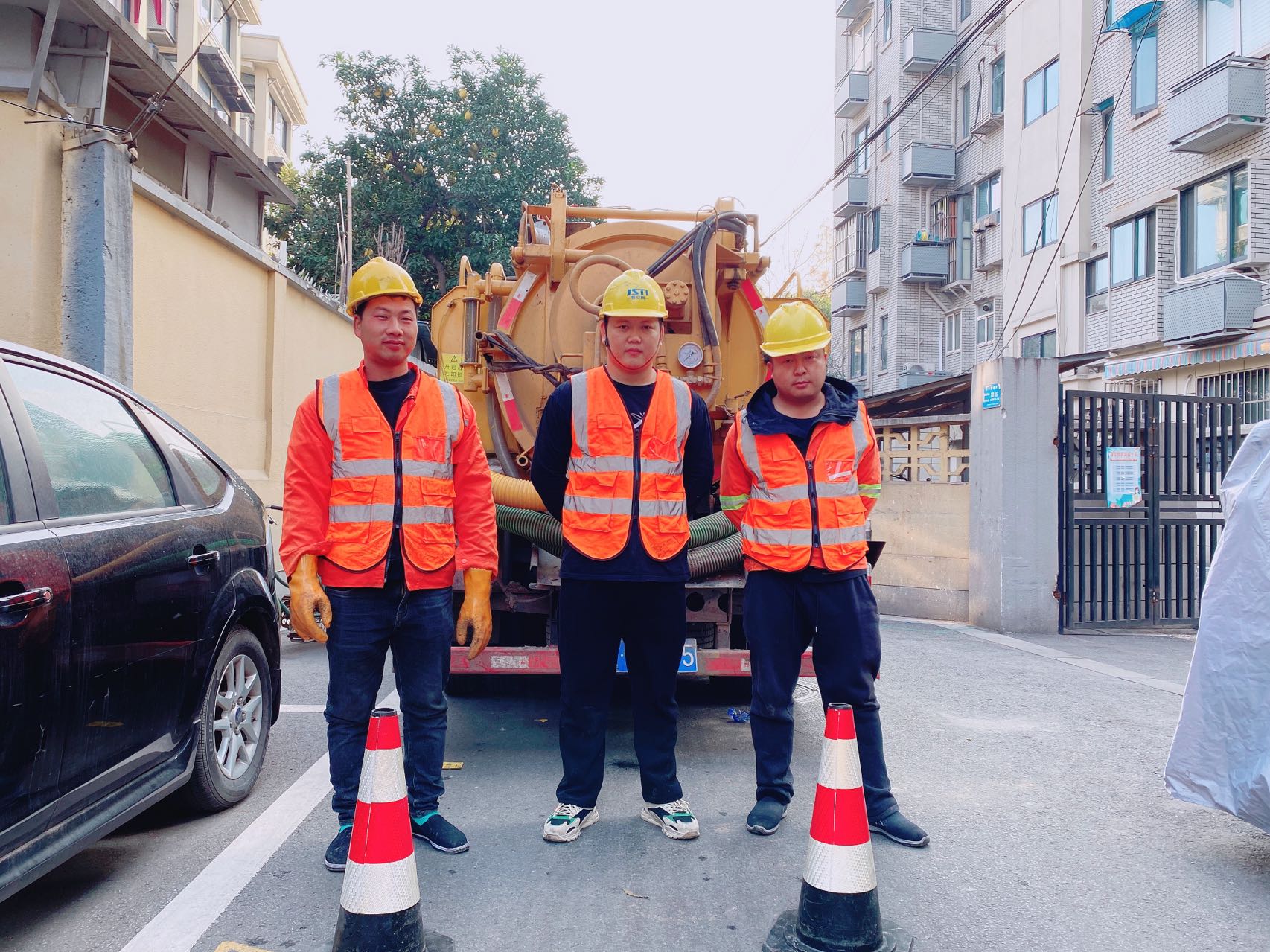 阳江镇南京某小区管道清淤检测施工